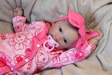 Lifelike Reborn Baby Doll 20 inch 8 lbs Weighted Newborn Baby Girl or Boy Soft Heavy Baby Dolls For Children Child Friendly Gifts For Girls